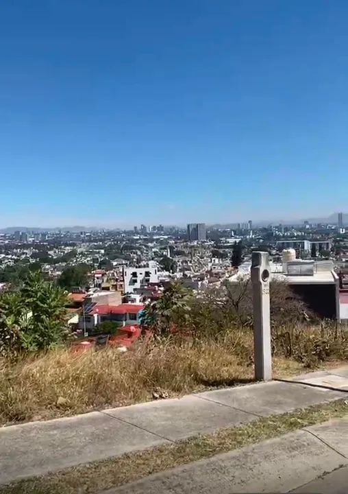 Foto 8 de Venta de terreno en Paisajes del tesoro, Tlaquepaque