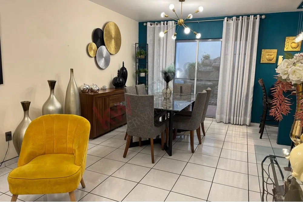 Foto 4 de CASA EN VENTA EN MIRADOR DE SAN ISIDRO, ZAPOPAN