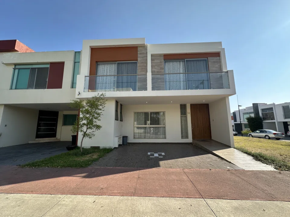 Casa en venta en Solares coto Antara
