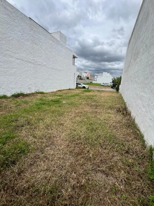 Foto 3 de Terreno en venta en Privada del Castillo, Casa Fuerte, Tlajomulco de Zúñiga