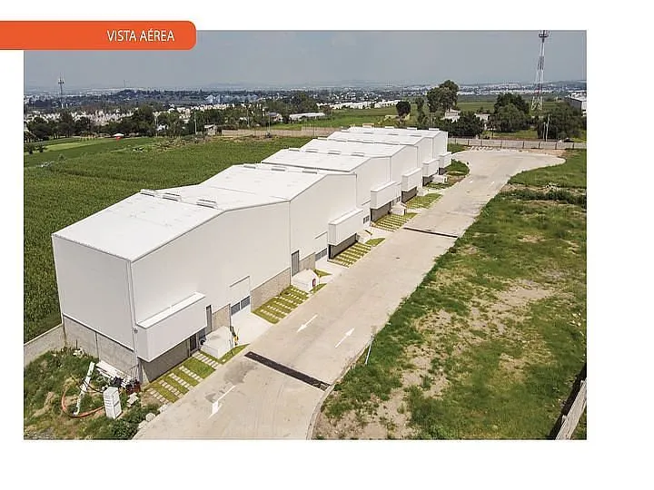 BODEGA  EN VENTA   Parque Industrial Punto San Sebastián