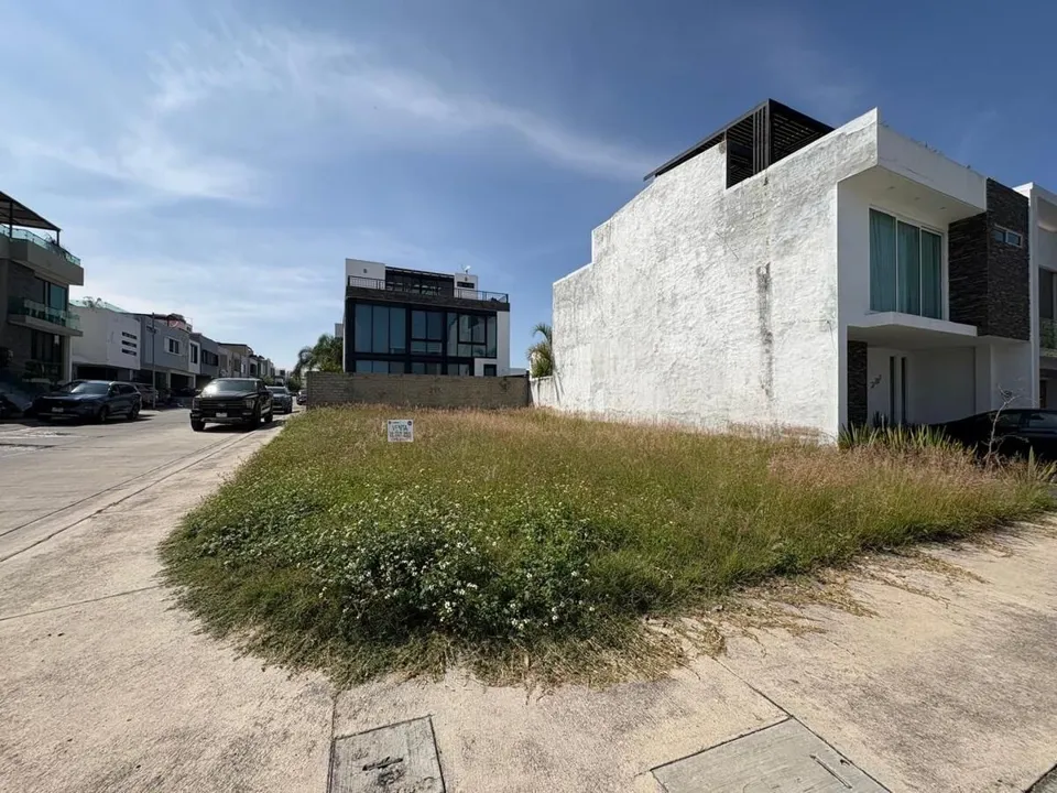 Foto 6 de Terreno en venta en VALLE IMPERIAL, dentro del coto IMPERIO ESPAÑOL