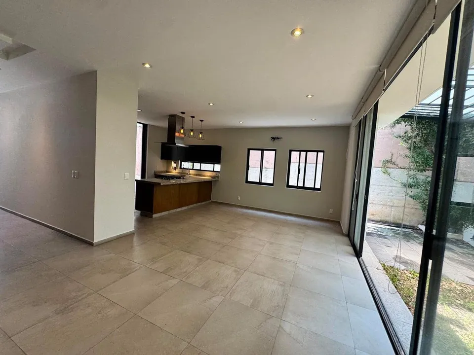 Foto 3 de Casa en Venta en Bosques Vallarta - Circuito del Bosque 208