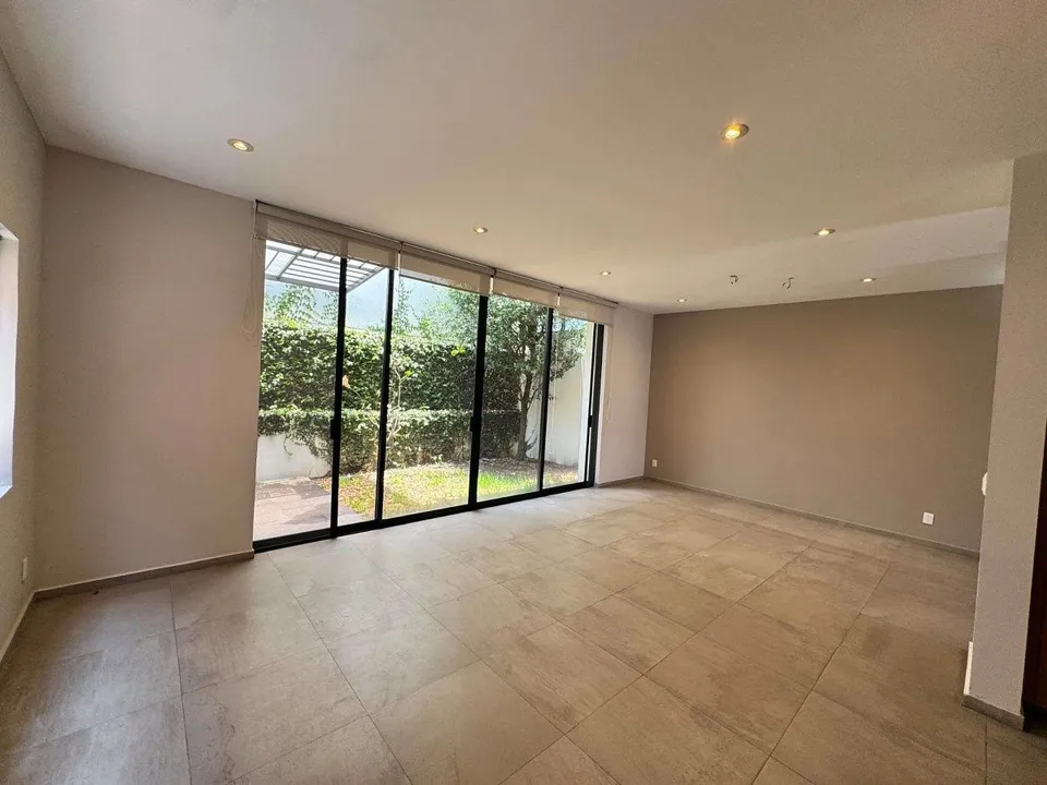 Foto 4 de Casa en Venta en Bosques Vallarta - Circuito del Bosque 208