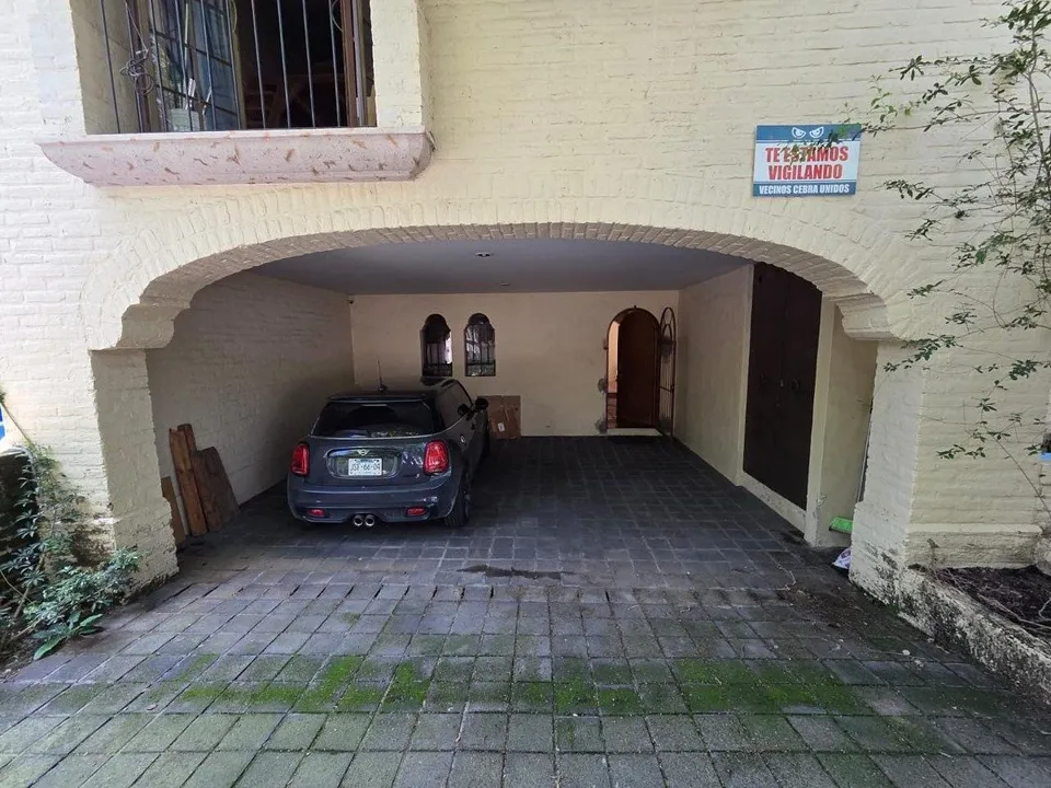 Casa en venta en Bugambilias 2 Sección