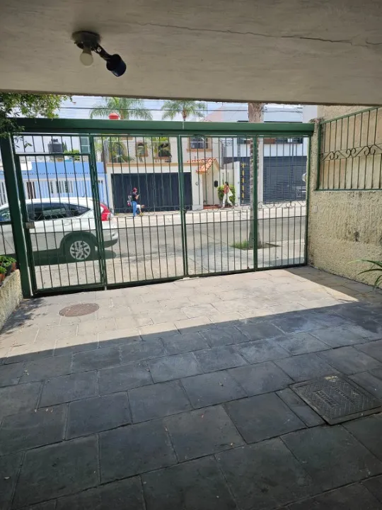 Foto 4 de Casa en venta en Calle Franz Liszt, La Estancia, Zapopan