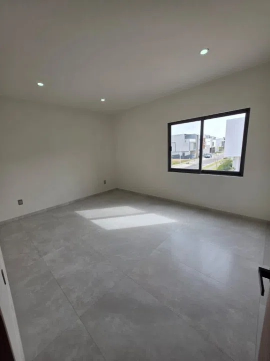 Foto 7 de Casa en venta en Av. Paseo Altalza, Solares Residencial, Zapopan