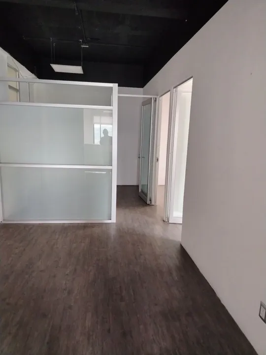 EXTRAODINARIA OFICINA EN VENTA MILENIO III