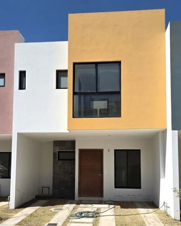 Casa en venta dentro de coto en La Tijera 👌🏻