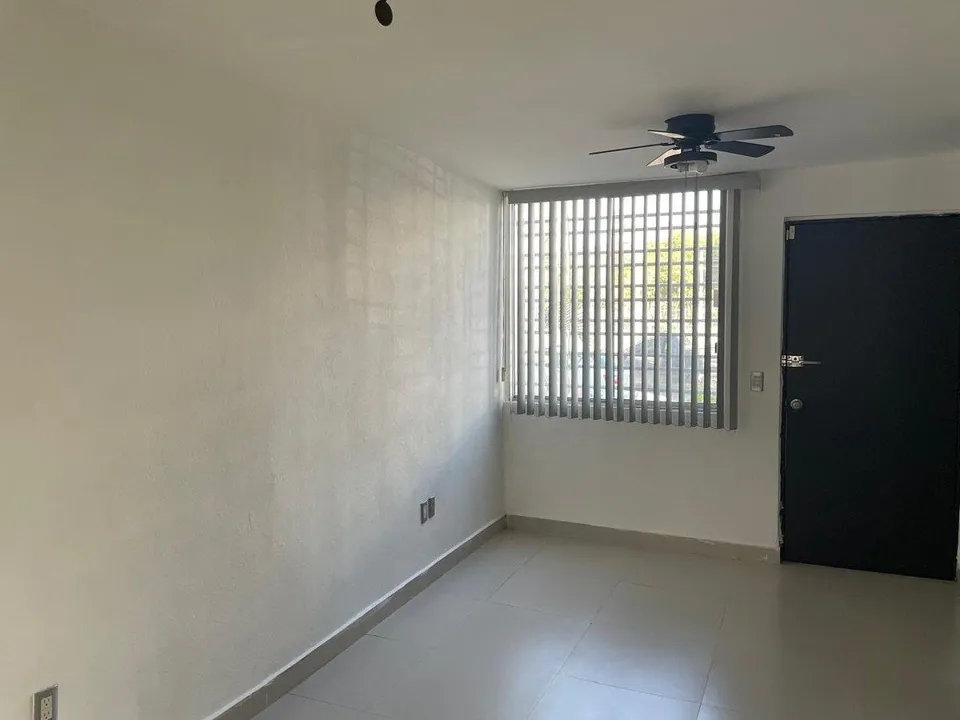 Foto 7 de CASA EN RENTA (COL. BOSQUES DE CENTINELA II ) ZAPOPAN