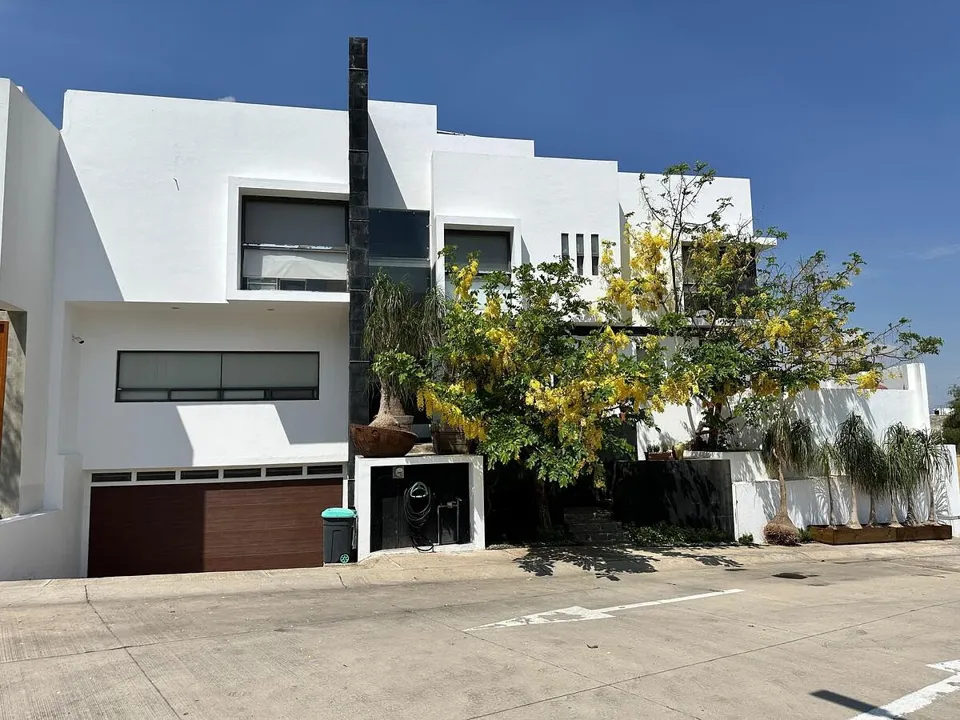 Casa en Venta en Valle Imperial, coto concordia, Zapopan, Jalisco