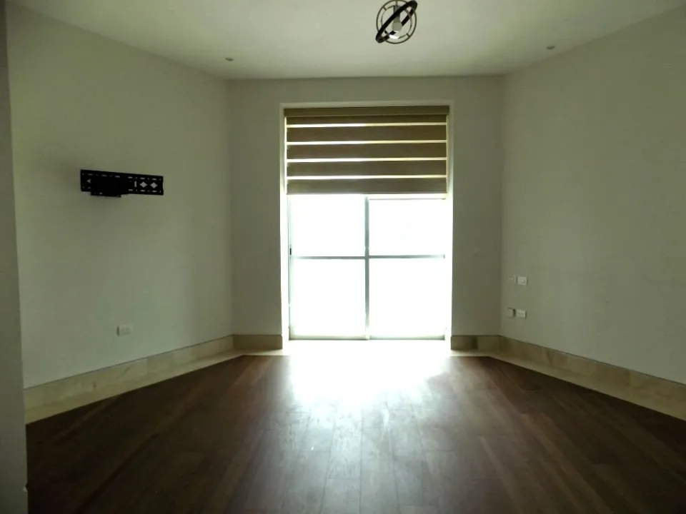 Foto 6 de Departamento en renta en Avenida Empresarios, Puerta de Hierro, Zapopan