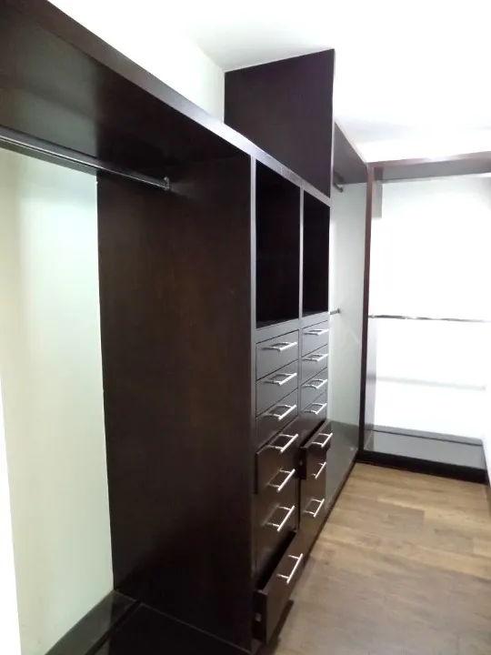 Foto 9 de Departamento en renta en Avenida Empresarios, Puerta de Hierro, Zapopan
