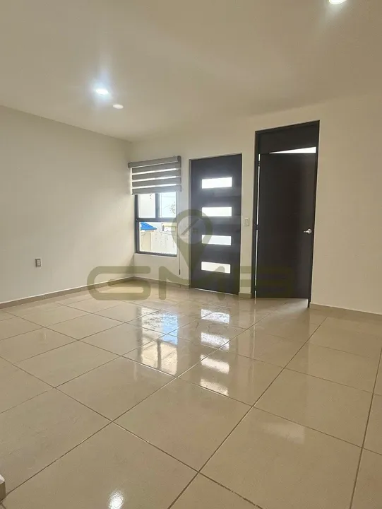Foto 2 de CASA DUPLEX EN VENTA EN ZAPOPAN – HOGARES DE NUEVO MÉXICO
