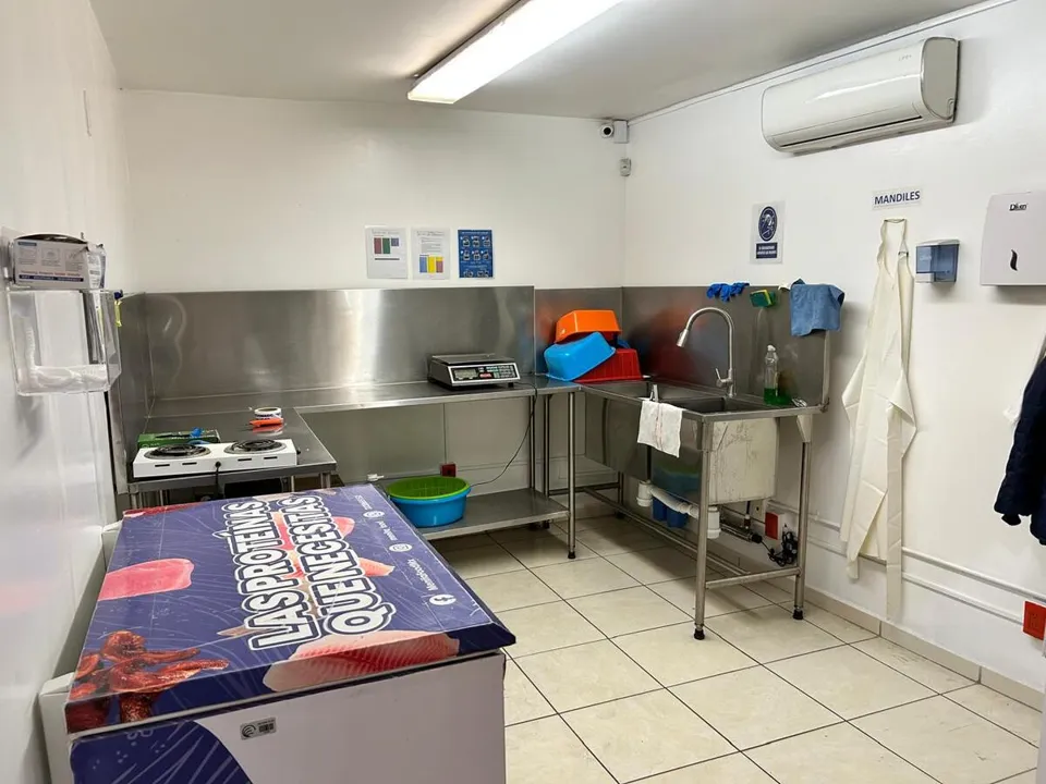 Foto 5 de BODEGA EN VENTA EN EL COLLI