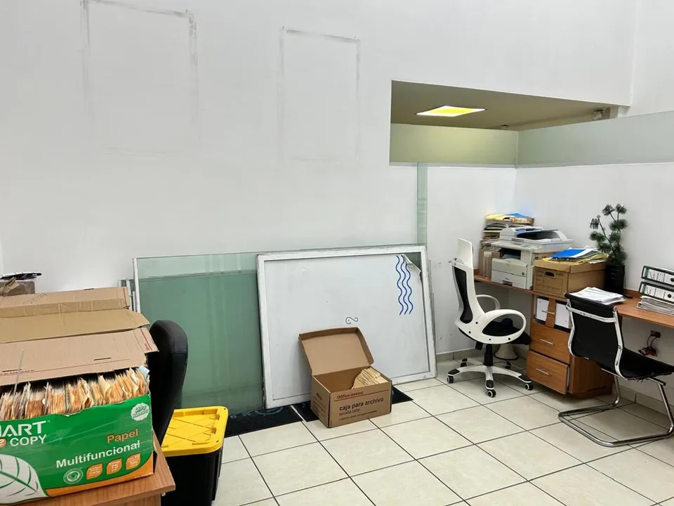 Foto 6 de BODEGA EN VENTA EN EL COLLI