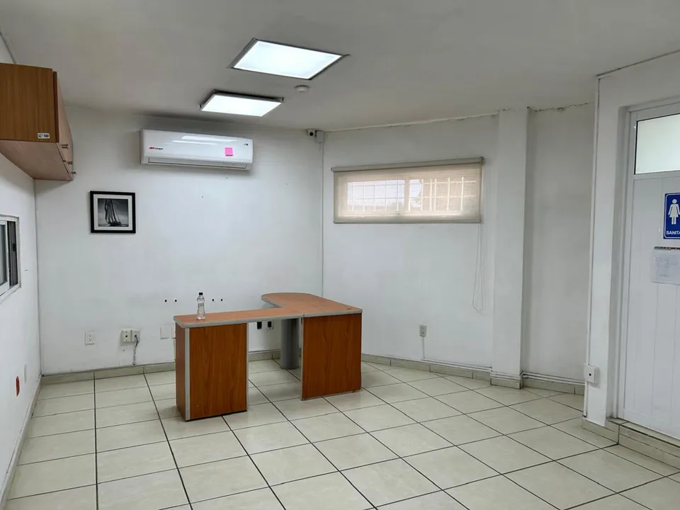 Foto 8 de BODEGA EN VENTA EN EL COLLI