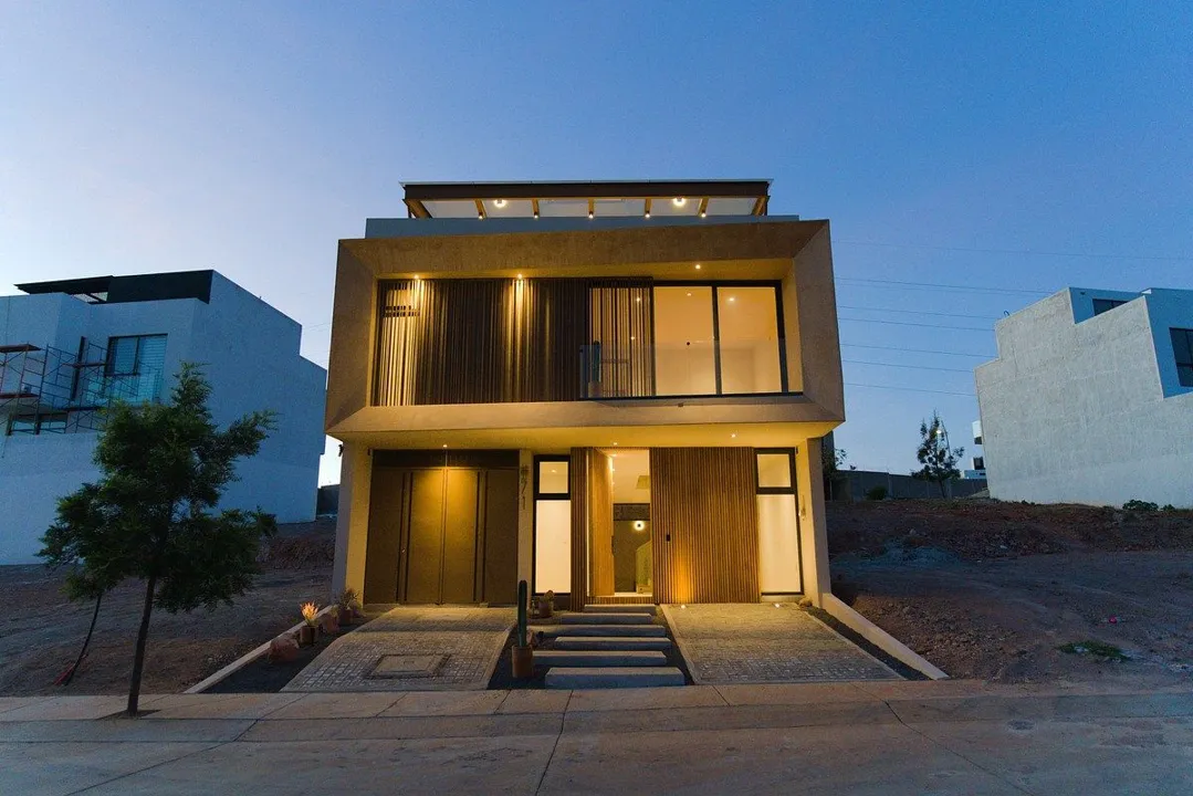 CASA EN VENTA EN CAPITAL NORTE GRAND