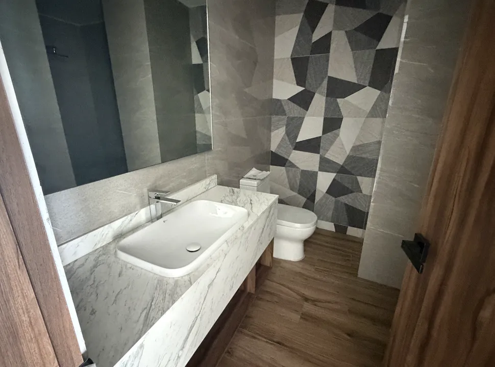 Foto 4 de Departamento en Venta en Colomos Providencia en Torre Austra #503 (VR)