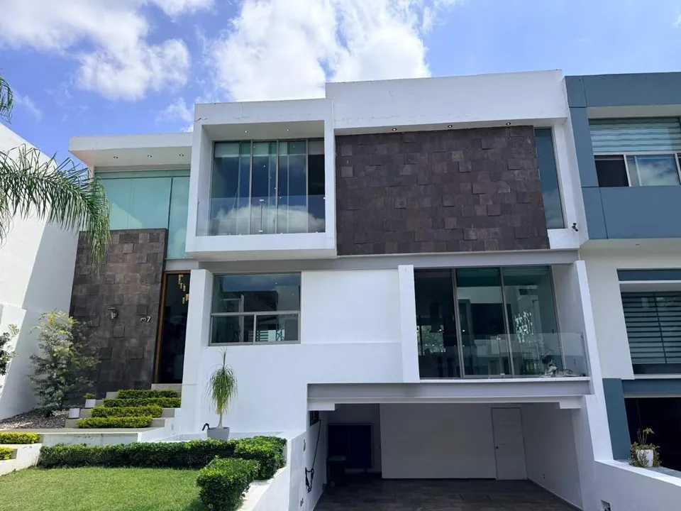 Foto 2 de Residencia en venta en VILLA VERONA
