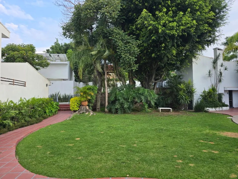 Foto 4 de Casa en venta en Paseo Via Acueducto, Colinas De San Javier, Guadalajara
