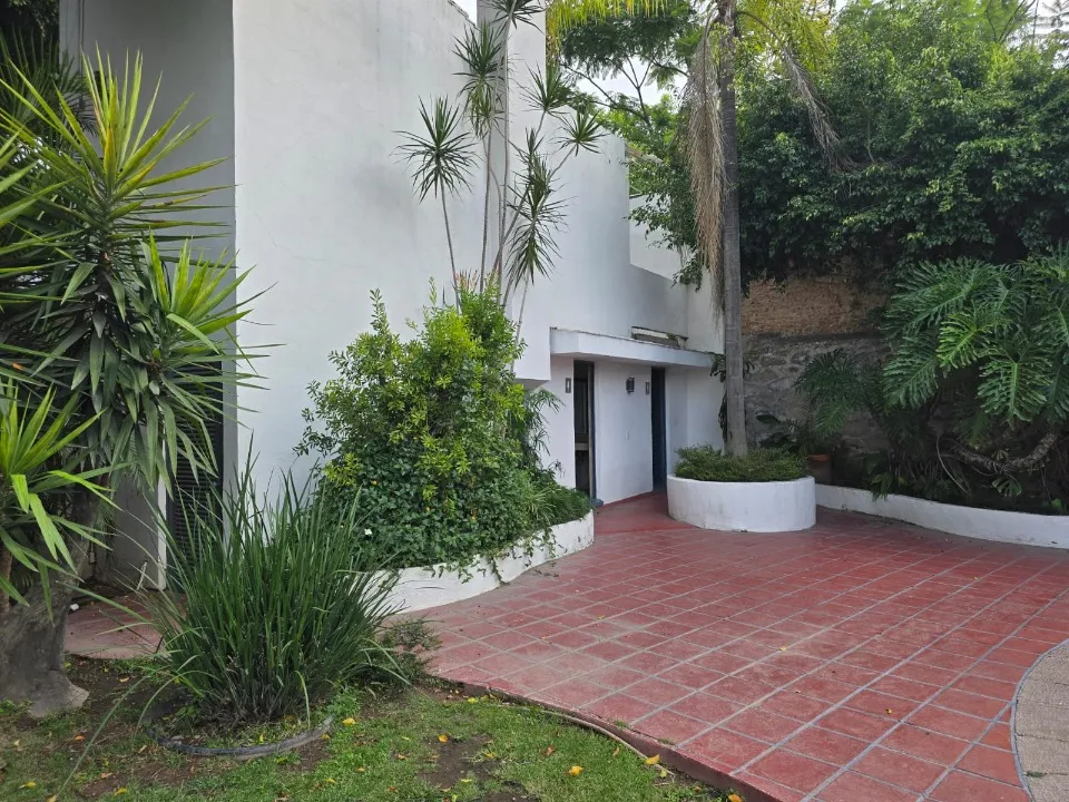 Foto 9 de Casa en venta en Paseo Via Acueducto, Colinas De San Javier, Guadalajara