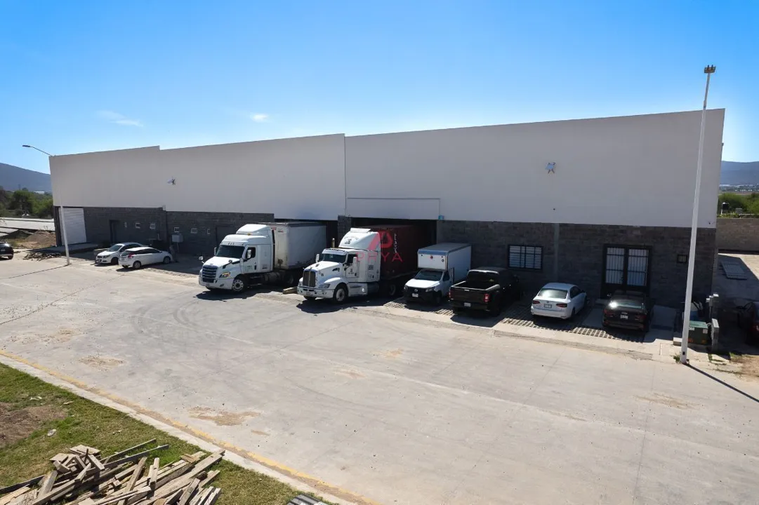 Foto 3 de Bodega industrial en venta en Tlajomulco, Jalisco