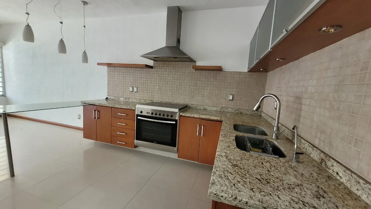 Foto 7 de Casa en renta en Calzada Central, Granja, Zapopan