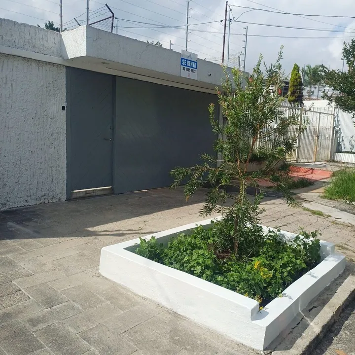 Foto 2 de Casa en renta en Chapalita, Guadalajara, Jal., recién remodelada