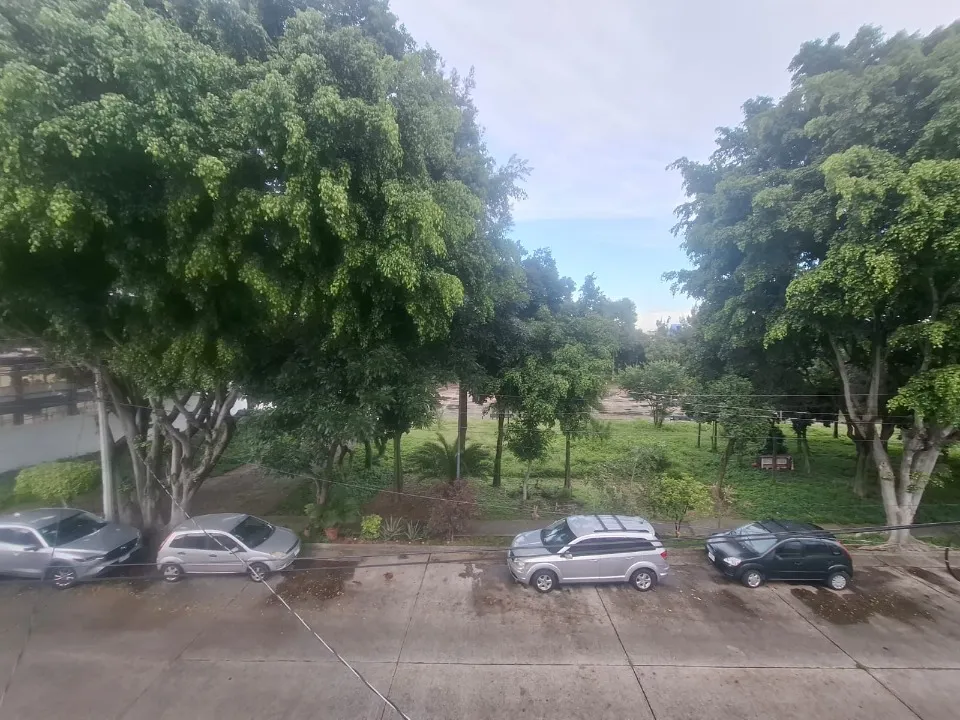 Foto 2 de Casa en venta en Isla Malden, Jardines del Sur, Guadalajara