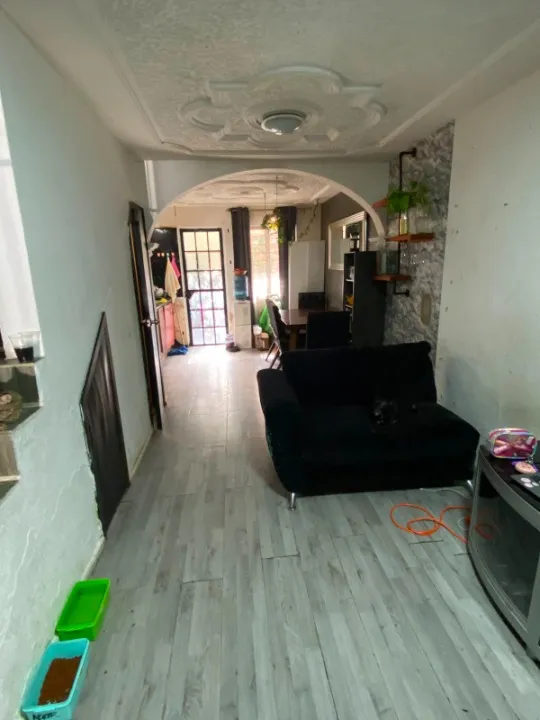 Foto 5 de Casa en venta en Isla Malden, Jardines del Sur, Guadalajara