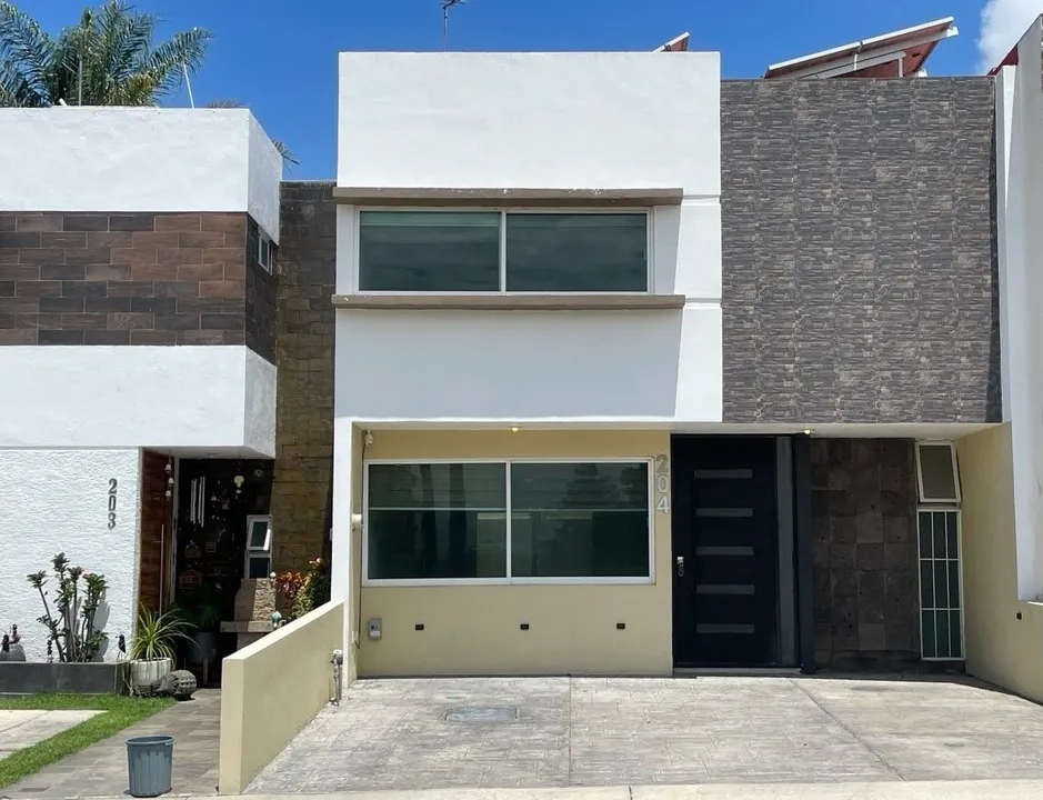 Casa en renta con ahorro de energía en Casa Fuerte 🦆
