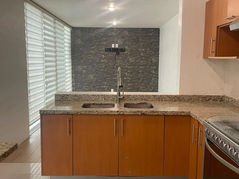 Foto 8 de Casa en renta con ahorro de energía en Casa Fuerte 🦆