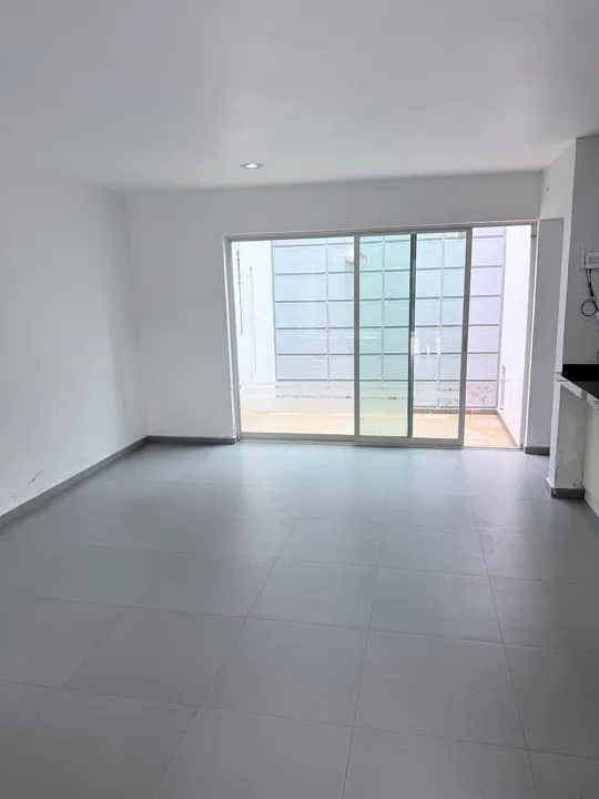 Foto 2 de Casa en Renta en Ciudad Granja -  Coto San Francisco 19
