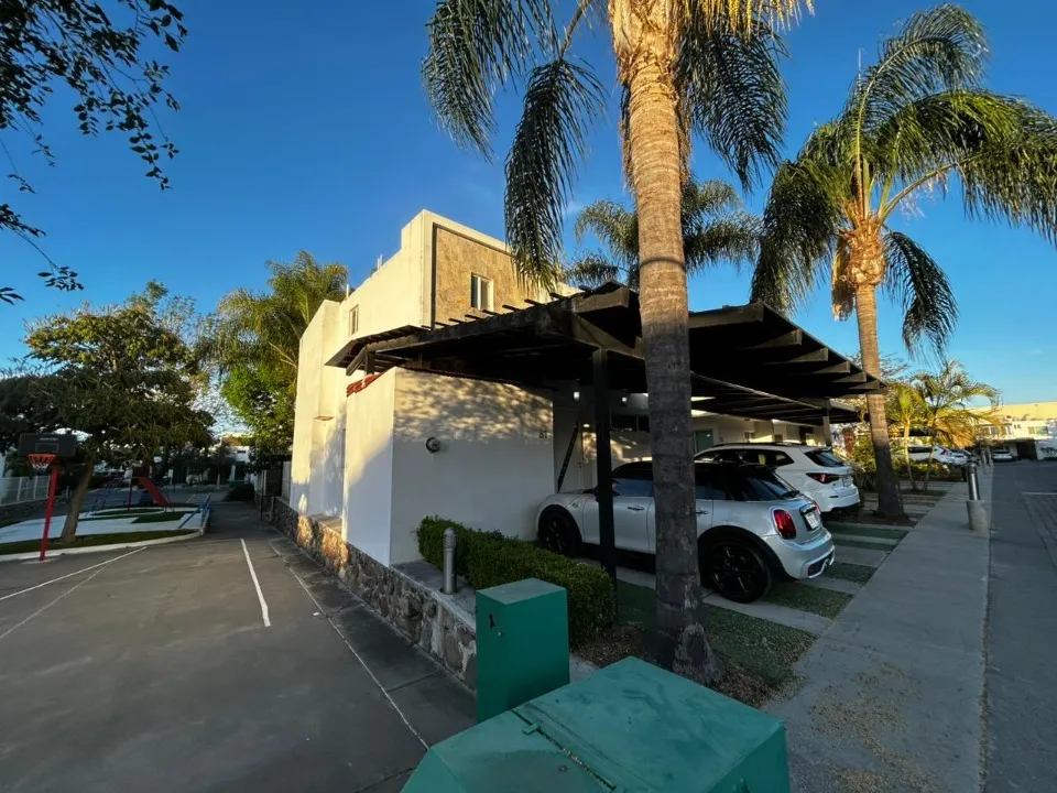 Casa en renta en Solares, Solares Residencial, Zapopan