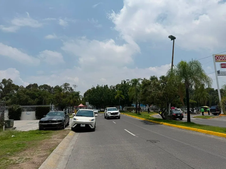 Foto 3 de Terreno en Renta - A un lado del Parque Metropolitano
