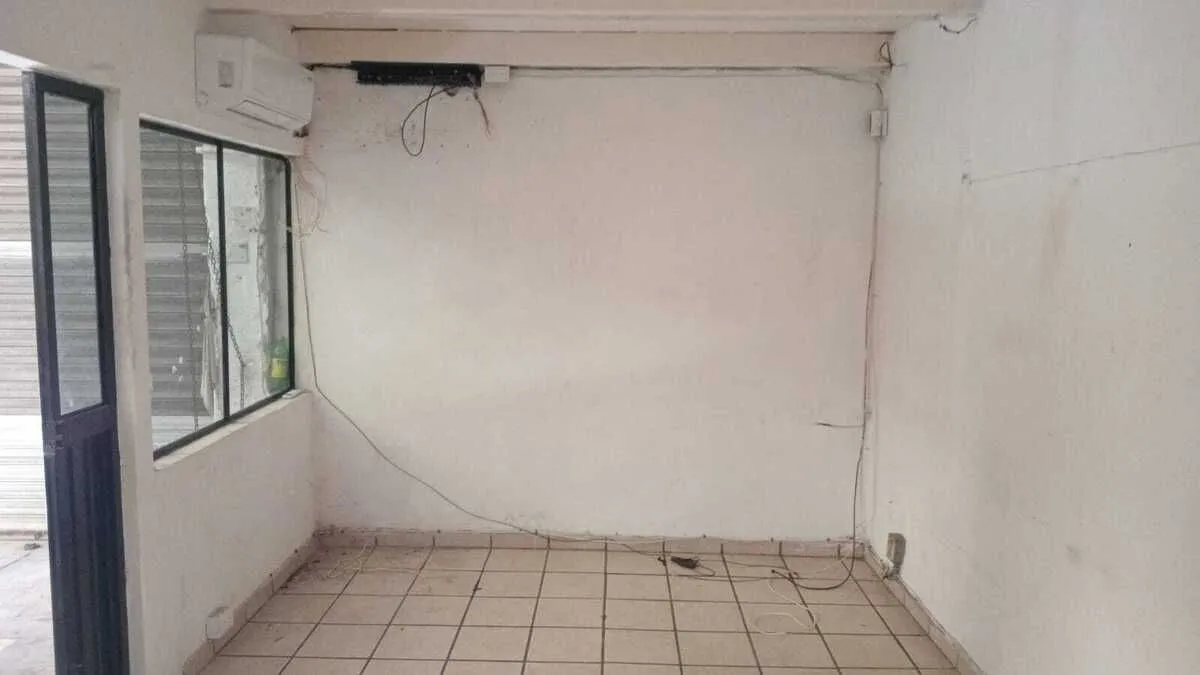 Foto 8 de Venta de Bodega entre Adolf Horn y Periférico