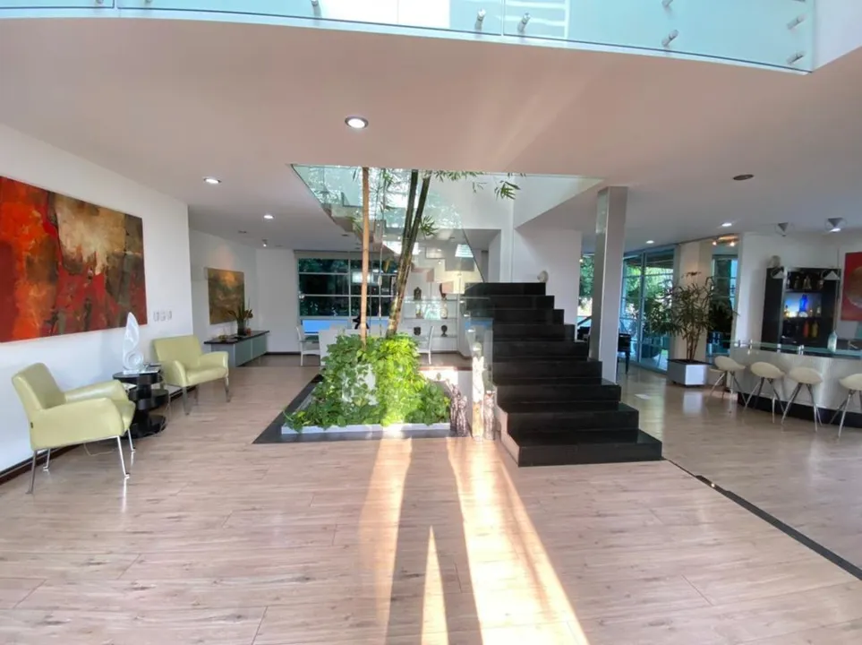 Foto 7 de RESIDENCIA VENTA VALLE REAL COTO VERSALLES