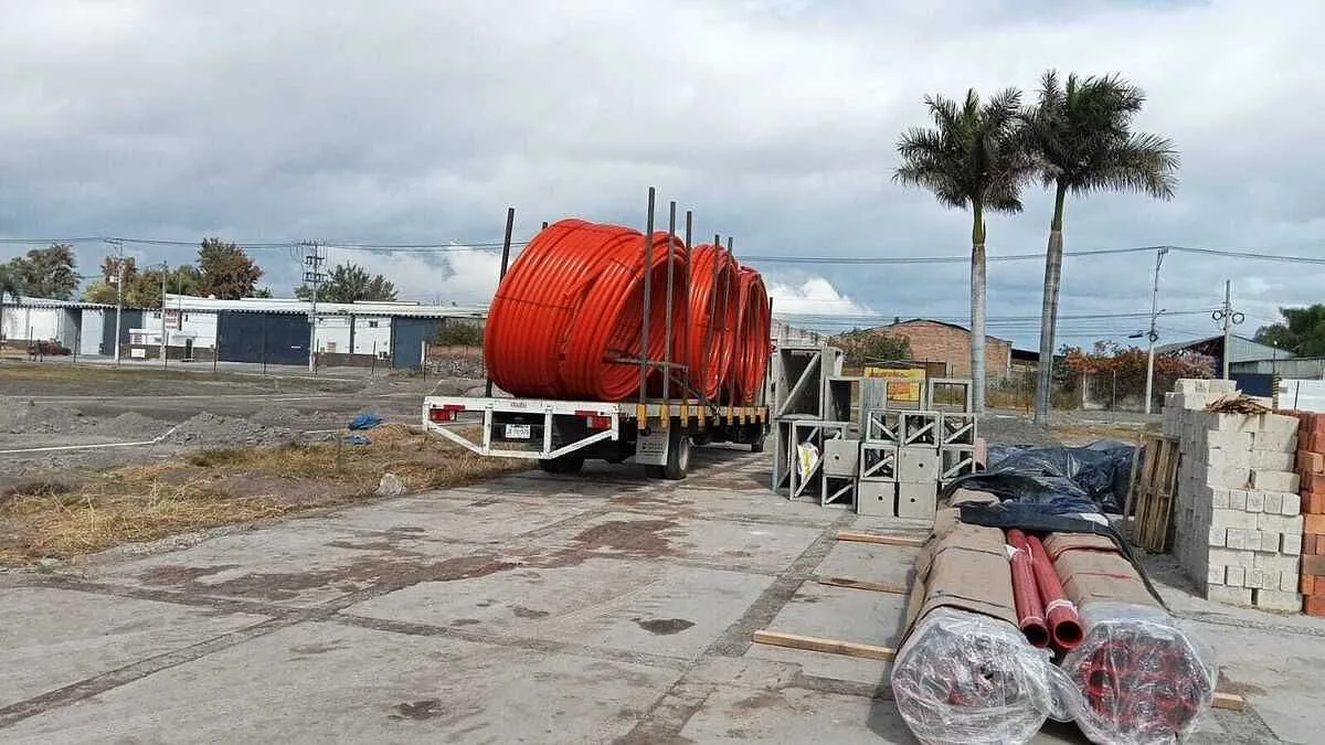 Foto 6 de LOTES EN VENTA DENTRO DE PARQUE INDUSTRIAL  EN SANTA CRUZ DEL VALLE