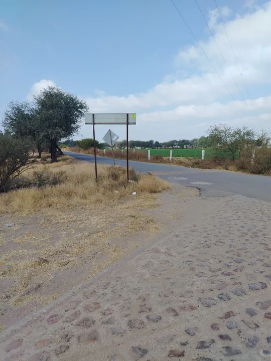 EXCELENTE TERRENO PLANO EN ESQUINA