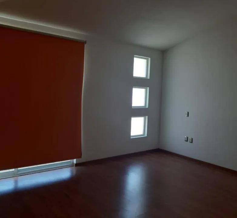 Foto 6 de Casa en renta en Avenida Santa Margarita, Valle Esmeralda, Zapopan