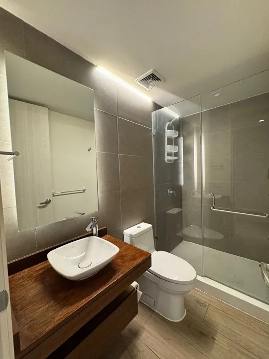 Foto 5 de Exclusivo Departamento en Lobby 33 Zona Andares