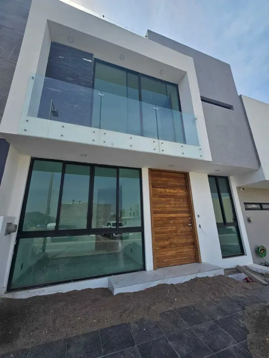 Foto 2 de Casa en Venta en Casa Fuerte - Baluarte 67