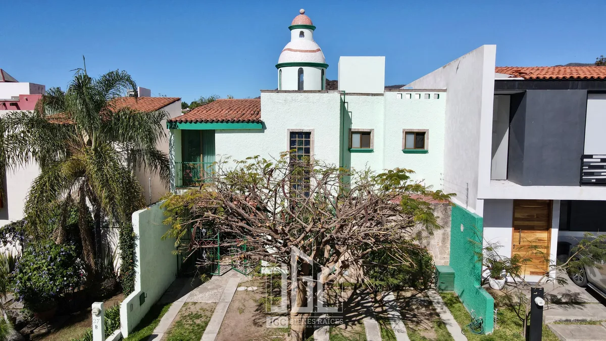 Foto 3 de CASA EN VENTA EN BOSQUES DE SANTA ANITA COTO 1