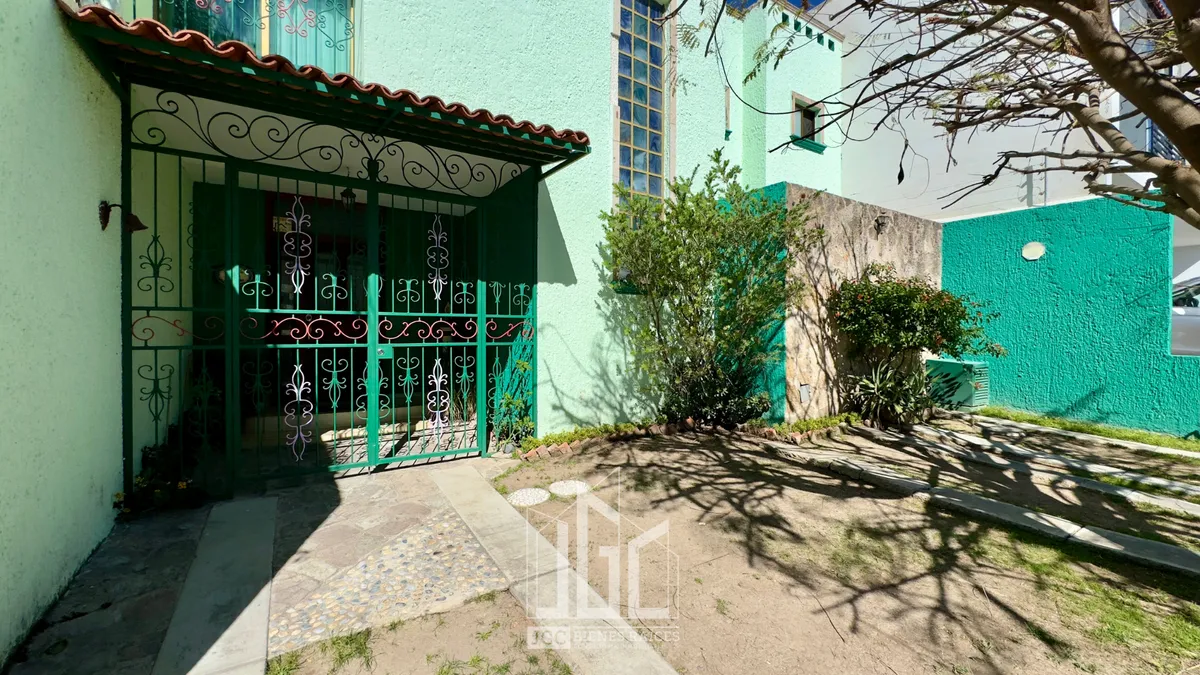 Foto 6 de CASA EN VENTA EN BOSQUES DE SANTA ANITA COTO 1