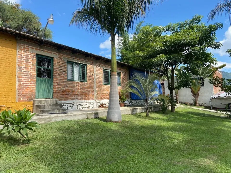 Foto 8 de LOCALES COMERCIALES EN VENTA, CON TERRENO Y BODEGA