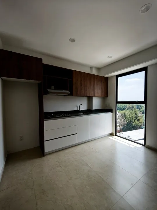Foto 4 de Departamento con vista a la ciudad en Brittania District, piso 9