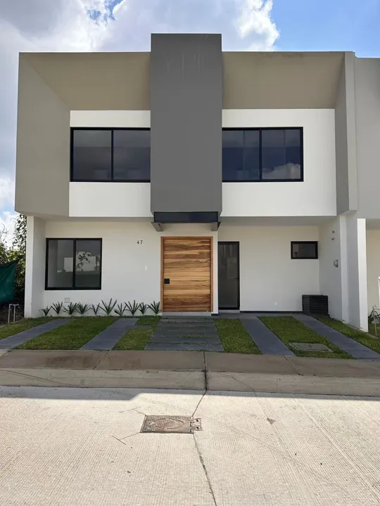 Casa en Venta en Valle Imperial - Coto Egipcio 47