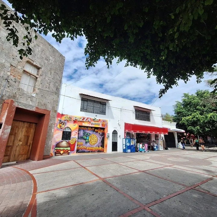 Foto 2 de 🚀 ¡TU COMERCIO EN GDL ZONA 100% COMERCIAL, A DOS CUADRAS DE FOURM TLAQUEPAQUE