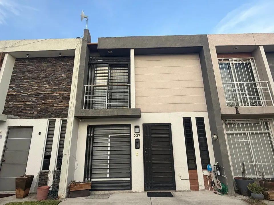 Foto 3 de CASA EN VENTA EN BELCANTO RESIDENCIAL